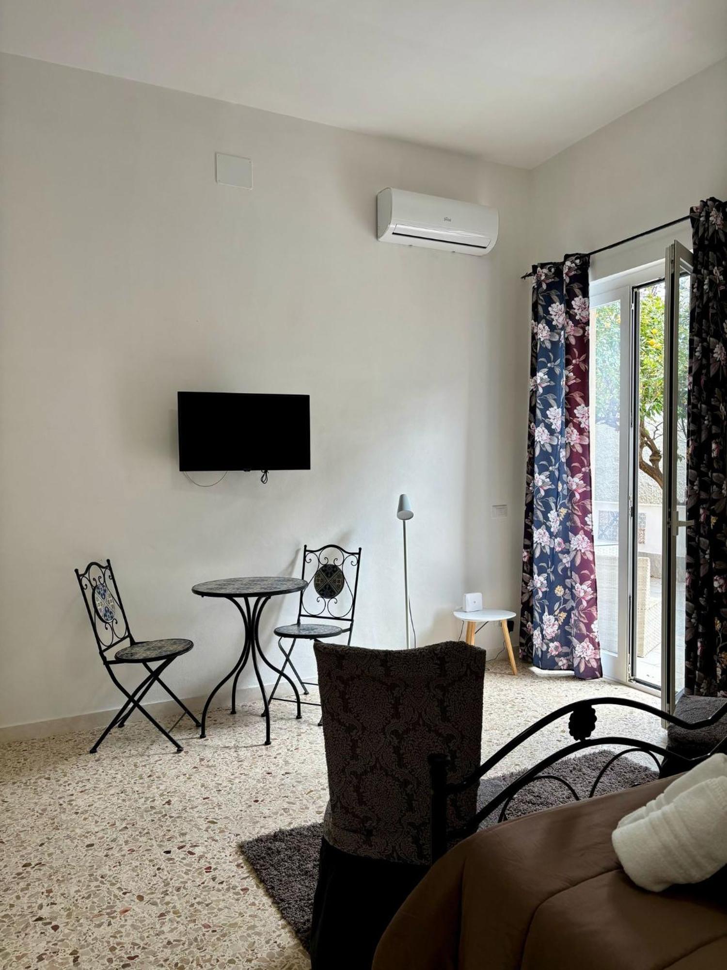 Residence Prato Trapani Eksteriør bilde
